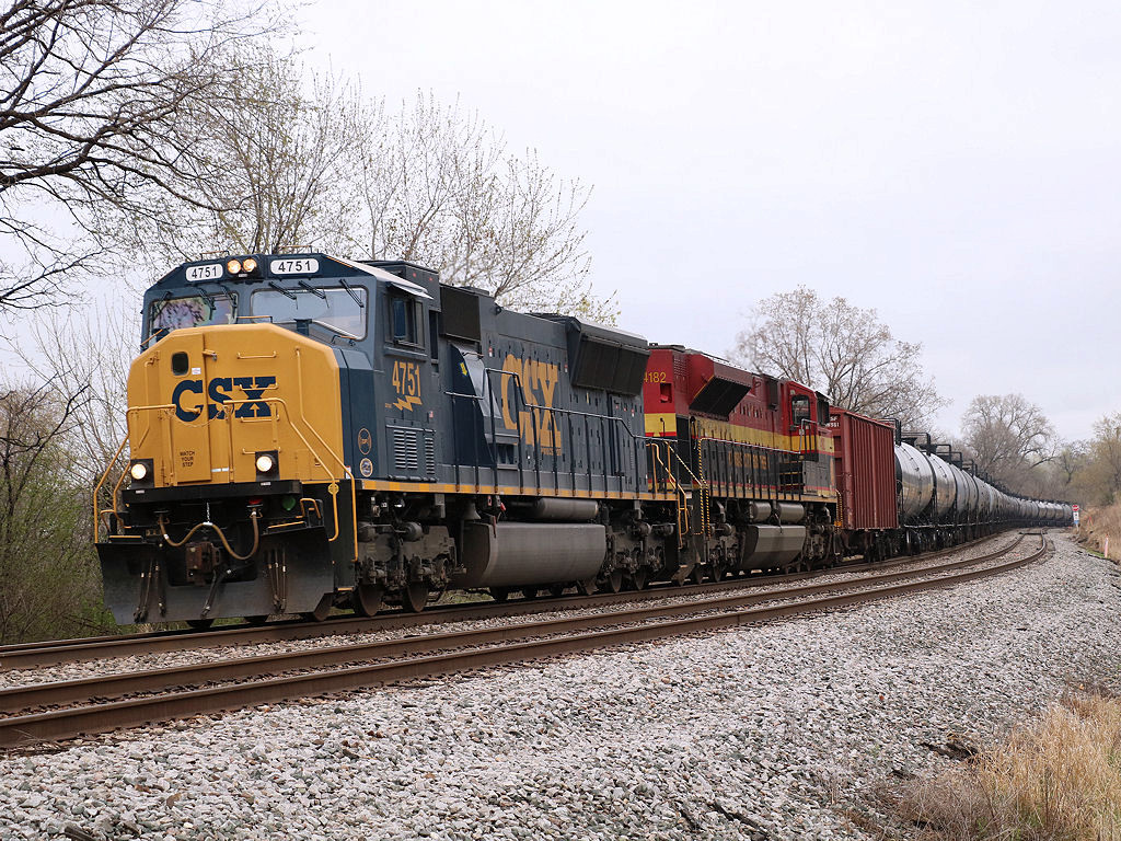 CSX 4751